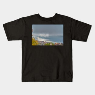 Sipplingen, Lake Constance, under the morning fog Kids T-Shirt